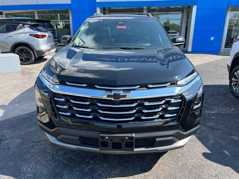 New 2026 Chevrolet Equinox LT w/ Convenience Package II AWD/4WD image 7