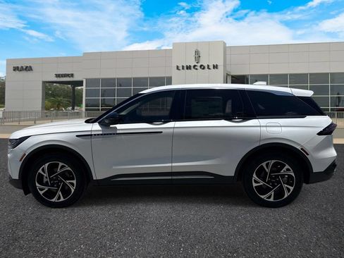 New 2026 Lincoln Nautilus Premier AWD/4WD image 6