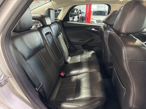Used 2014 Ford Focus SE w/ Equipment Group 201A image 37