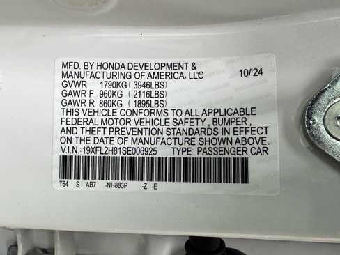 Used 2025 Honda Civic Sport image 11