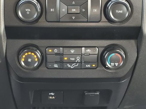 Used 2020 Ford F350 XL w/ Power Equipment Group AWD/4WD image 22