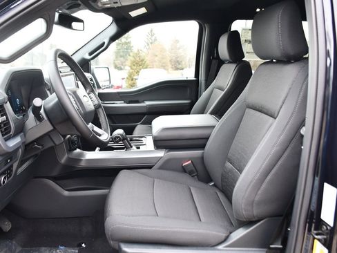 Used 2025 Ford F150 XLT w/ Equipment Group 302A MID image 9