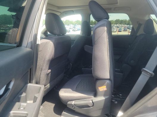 Used 2025 Nissan Pathfinder SV w/ SV Premium Package AWD/4WD image 4