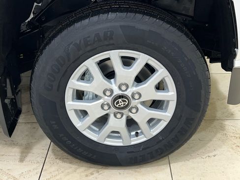 New 2026 Toyota Tacoma SR5 image 5