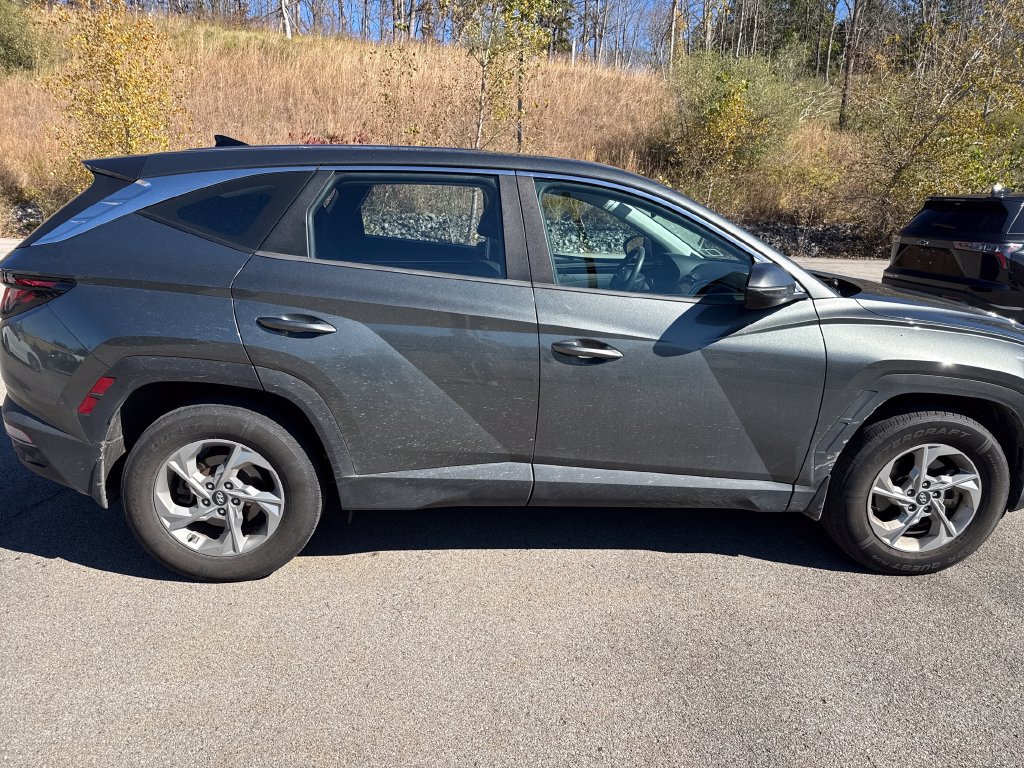 Used 2022 Hyundai Tucson SE AWD/4WD image 4