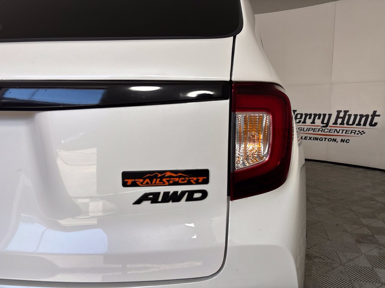 Used 2024 Honda Passport TrailSport image 36