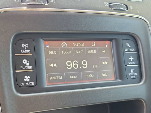 Used 2018 Dodge Journey SE FWD image 24
