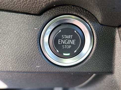 Certified 2026 Chevrolet Traverse LT w/ Driver Confidence Package image 30