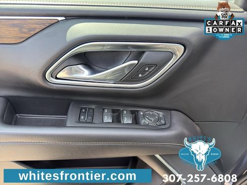 Used 2024 Chevrolet Suburban Premier AWD/4WD image 19