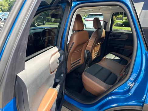 Used 2025 Ford Bronco Sport Outer Banks w/ Outer Banks Tech Package+ AWD/4WD image 9