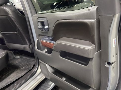 Used 2017 GMC Sierra 1500 SLT AWD/4WD image 14