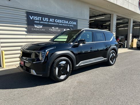 New 2026 Kia EV9 Wind image 3