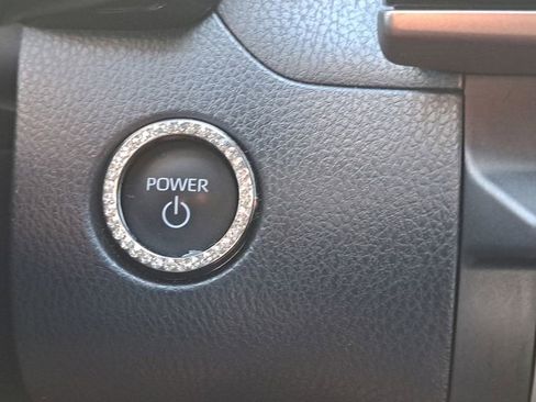 Certified 2025 Toyota Camry SE image 23