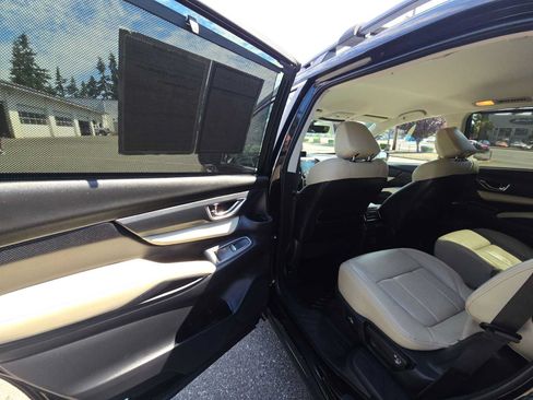 Used 2019 Subaru Ascent Limited AWD/4WD image 15