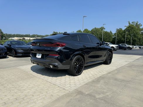 Used 2024 BMW X6 xDrive40i w/ M Sport Professional Package AWD/4WD image 16