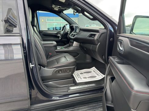 Used 2022 Chevrolet Tahoe RST w/ Luxury Package image 24