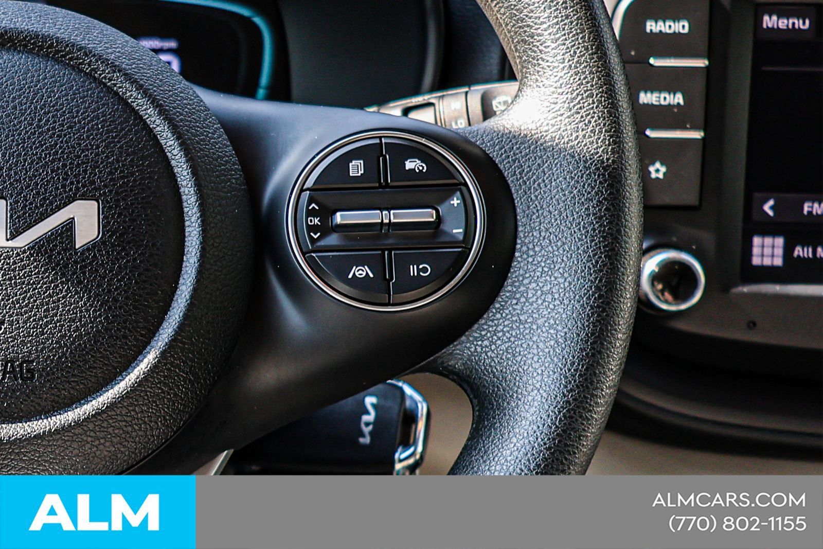 Used 2025 Kia Soul LX w/ LX Technology Package FWD image 27