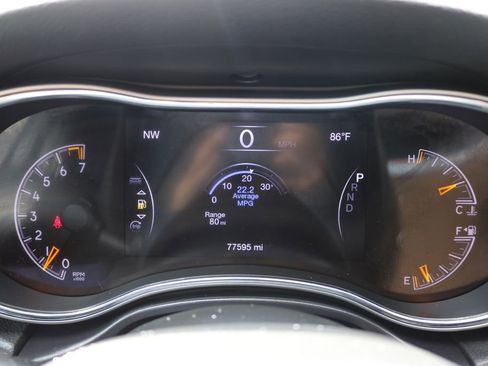 Used 2018 Jeep Grand Cherokee Limited RWD image 27