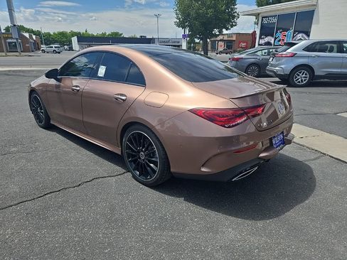 Used 2023 Mercedes-Benz CLA 250 4MATIC image 7