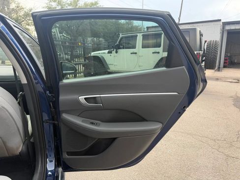 Used 2021 Hyundai Sonata SEL FWD image 13