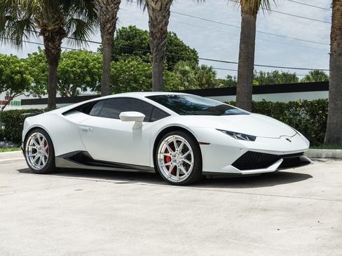 Used 2015 Lamborghini Huracan LP 610-4 AWD/4WD image 10