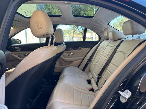 Used 2015 Mercedes-Benz C 300 Sedan image 10