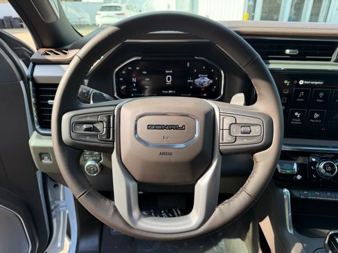 New 2026 GMC Sierra 1500 Denali AWD/4WD image 13
