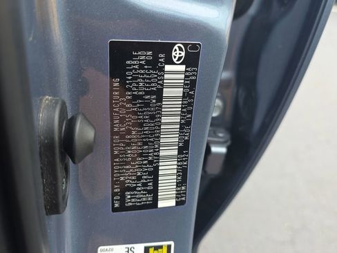 Used 2024 Toyota Corolla LE FWD image 28