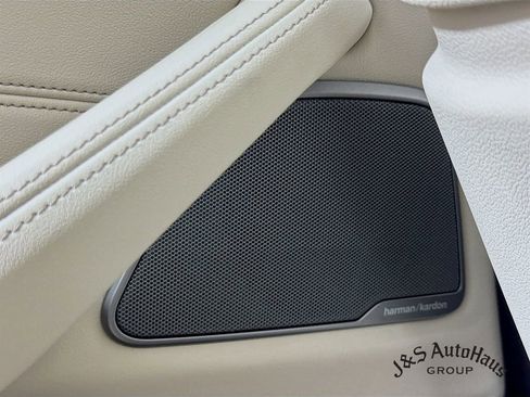 Used 2023 BMW M550i xDrive w/ Executive Package image 32