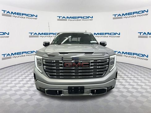 Used 2022 GMC Sierra 1500 Denali w/ Denali Reserve Package AWD/4WD image 8