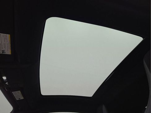 Used 2020 Jaguar F-TYPE Coupe image 21