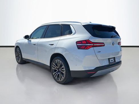 Used 2025 BMW X3 xDrive30i w/ Premium Package image 6