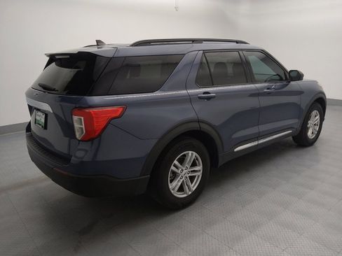 Used 2021 Ford Explorer XLT RWD image 10