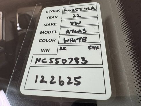 Used 2022 Volkswagen Atlas SE image 25