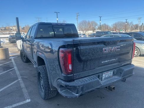 Used 2021 GMC Sierra 3500 Denali w/ Denali Ultimate Package image 10