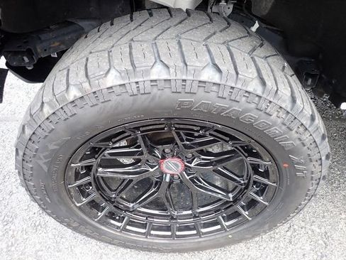 Certified 2023 Ford Bronco Wildtrak AWD/4WD image 13