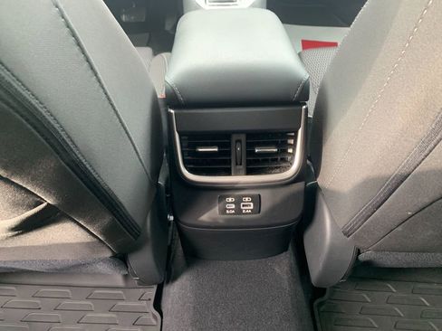 Used 2025 Subaru Outback Premium w/ Popular Package #1 image 16