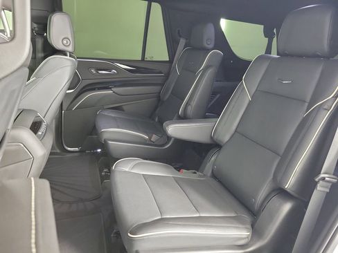Used 2023 Cadillac Escalade Sport w/ Touring Package AWD/4WD image 12