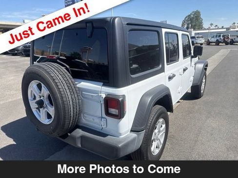 Used 2022 Jeep Wrangler Unlimited Sport AWD/4WD image 6