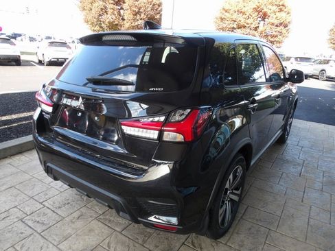 New 2025 Mitsubishi Outlander Sport SE image 7