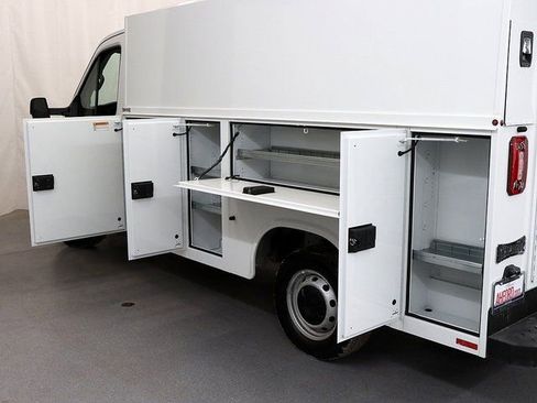 Used 2024 Ford Transit 350 w/ Interior Upgrade Package RWD image 20