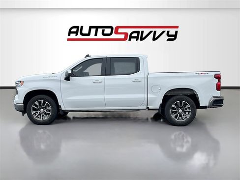 Used 2025 Chevrolet Silverado 1500 LT image 4