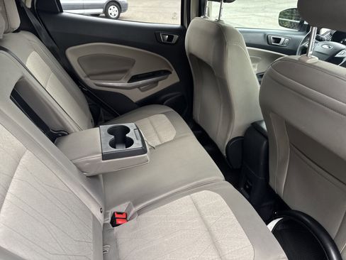 Used 2021 Ford EcoSport SE w/ SE Convenience Package FWD image 9