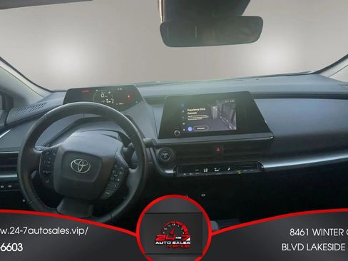 Used 2023 Toyota Prius LE FWD image 16