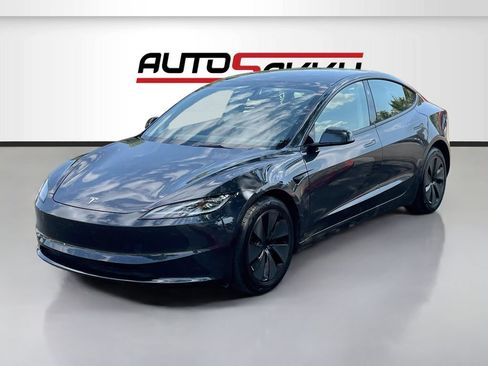 Used 2025 Tesla Model 3 Long Range AWD/4WD image 3