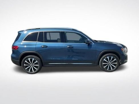 Used 2022 Mercedes-Benz GLB 250 4MATIC image 19