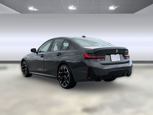 Used 2026 BMW 330i Sedan w/ M Sport Package RWD image 3