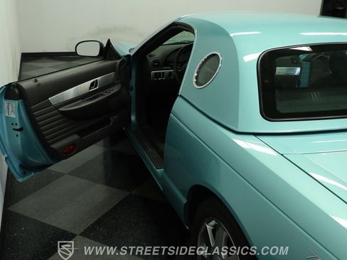 Used 2002 Ford Thunderbird RWD image 33