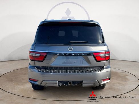 Used 2023 Nissan Armada SV image 4