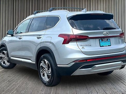 Used 2022 Hyundai Santa Fe SEL FWD image 3